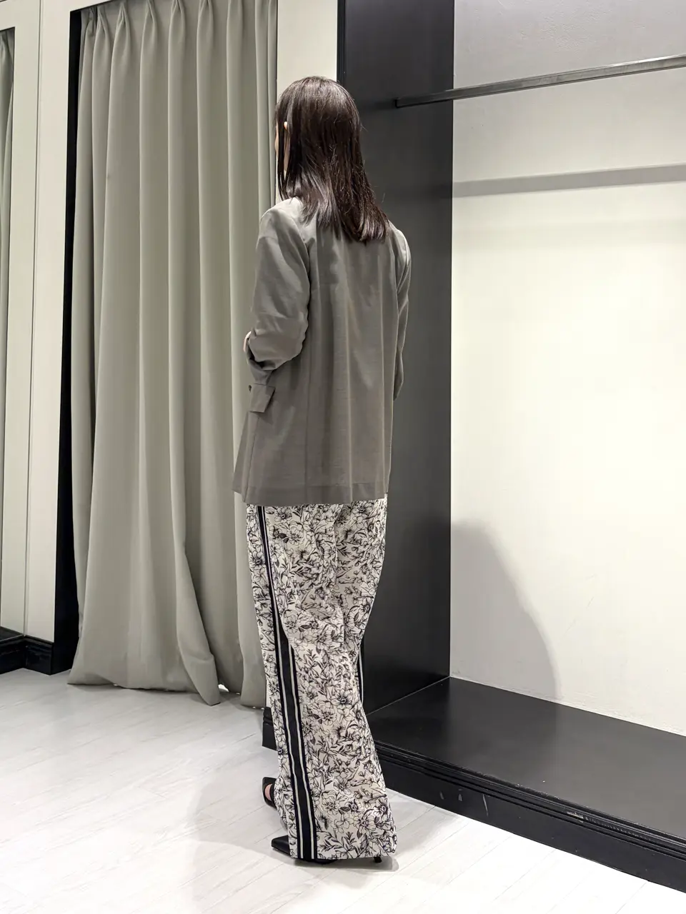 GRACE CONTINENTAL kobayashi コーディネート画像