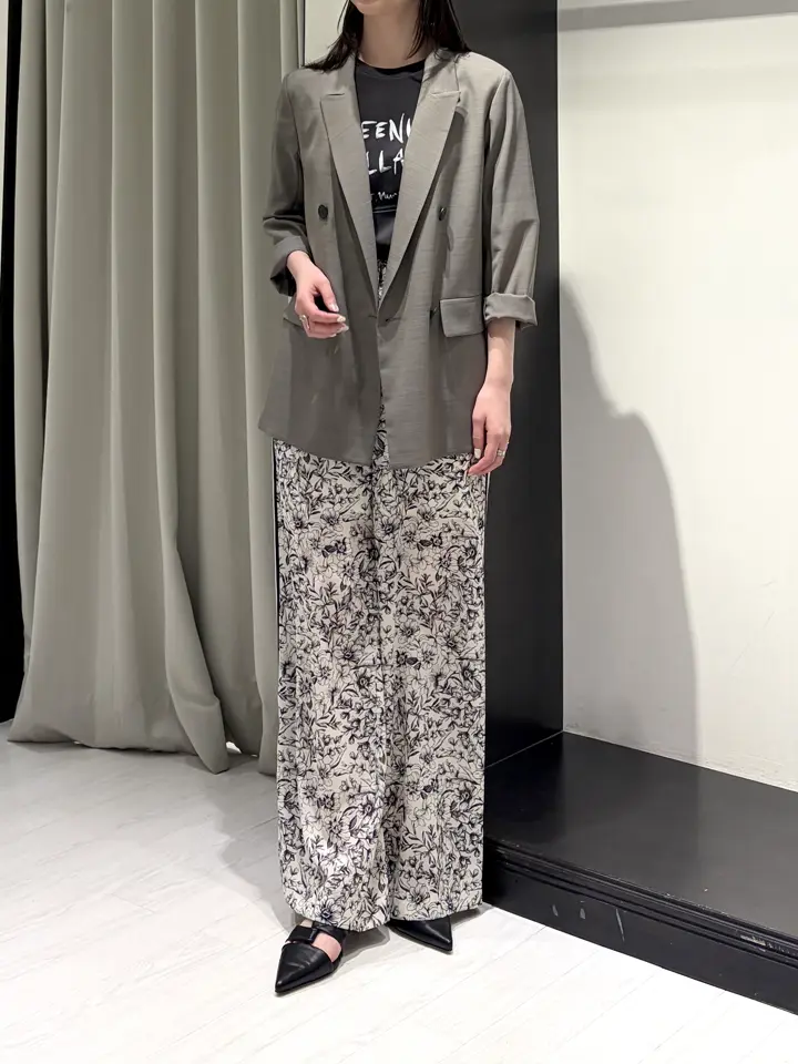 GRACE CONTINENTAL kobayashi コーディネート画像