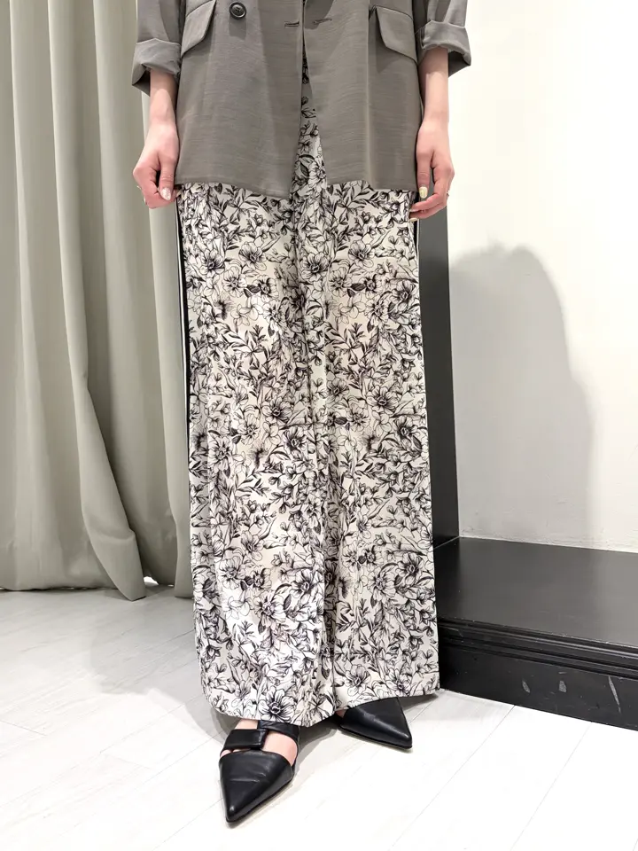 GRACE CONTINENTAL kobayashi コーディネート画像