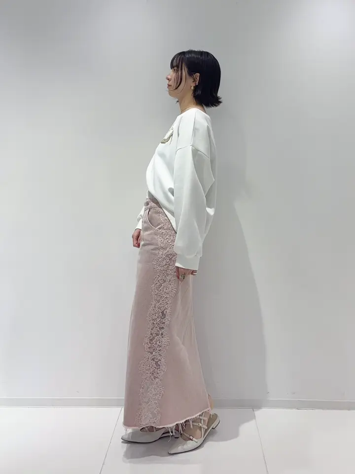 GRACE CONTINENTAL Hikaru Okada コーディネート画像