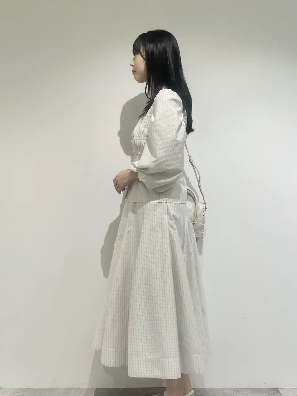 GRACE CONTINENTAL 端場 わかな コーディネート画像