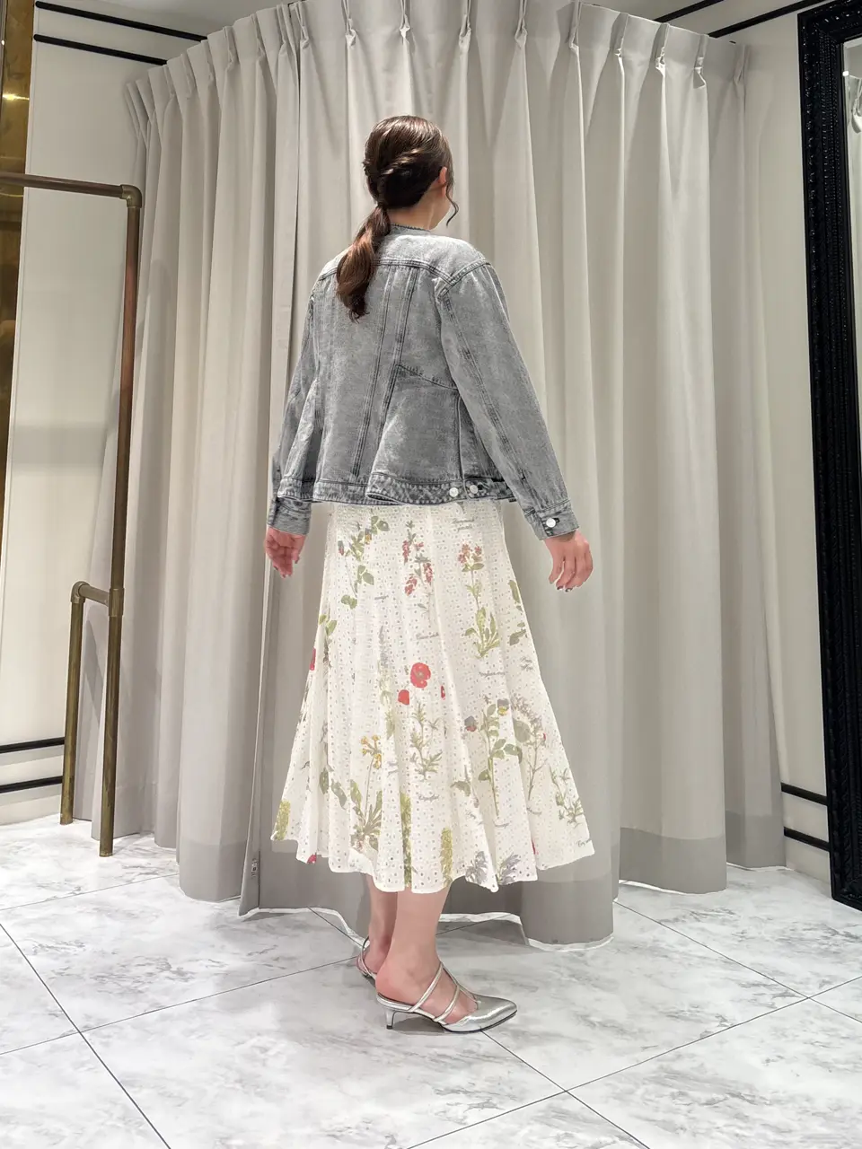 GRACE CONTINENTAL 泉　敦子 コーディネート画像