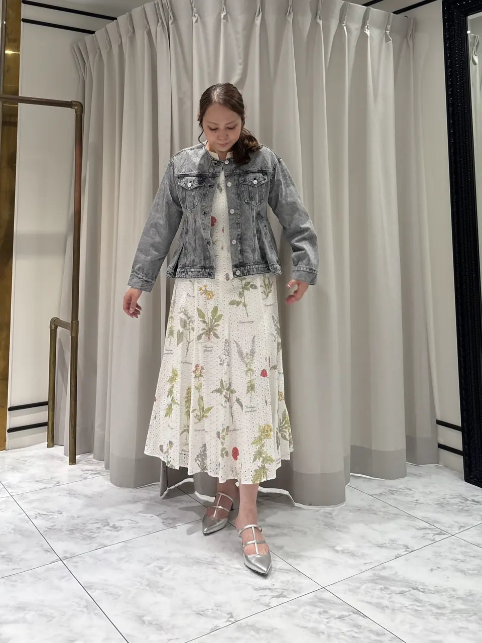 GRACE CONTINENTAL 泉　敦子 コーディネート画像