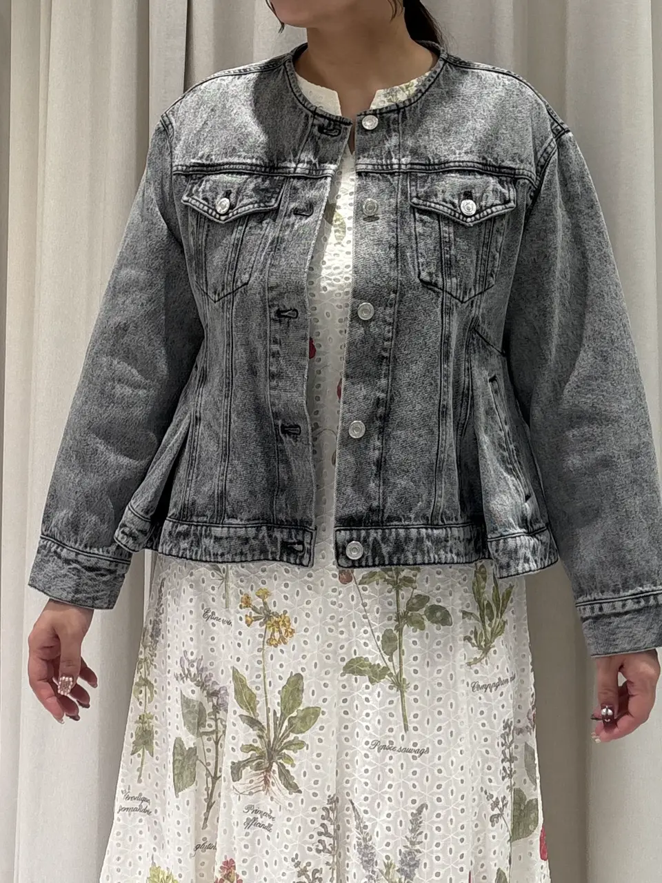 GRACE CONTINENTAL 泉　敦子 コーディネート画像