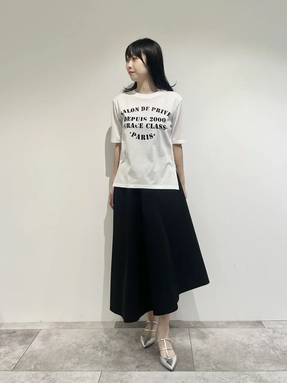 GRACE CONTINENTAL 端場 わかな コーディネート画像