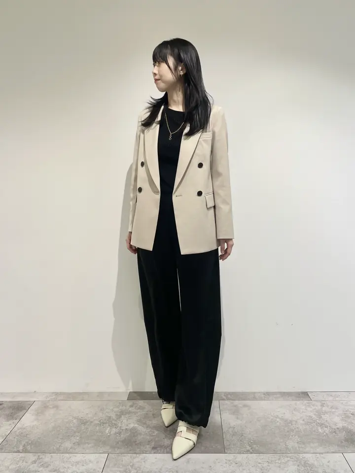 GRACE CONTINENTAL 端場 わかな コーディネート画像