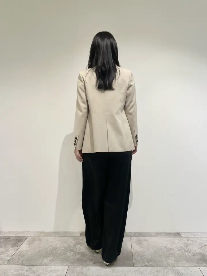 GRACE CONTINENTAL 端場 わかな コーディネート画像