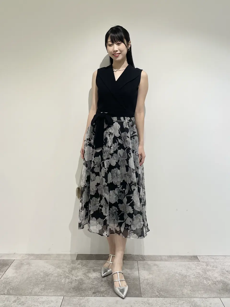 GRACE CONTINENTAL 端場 わかな コーディネート画像