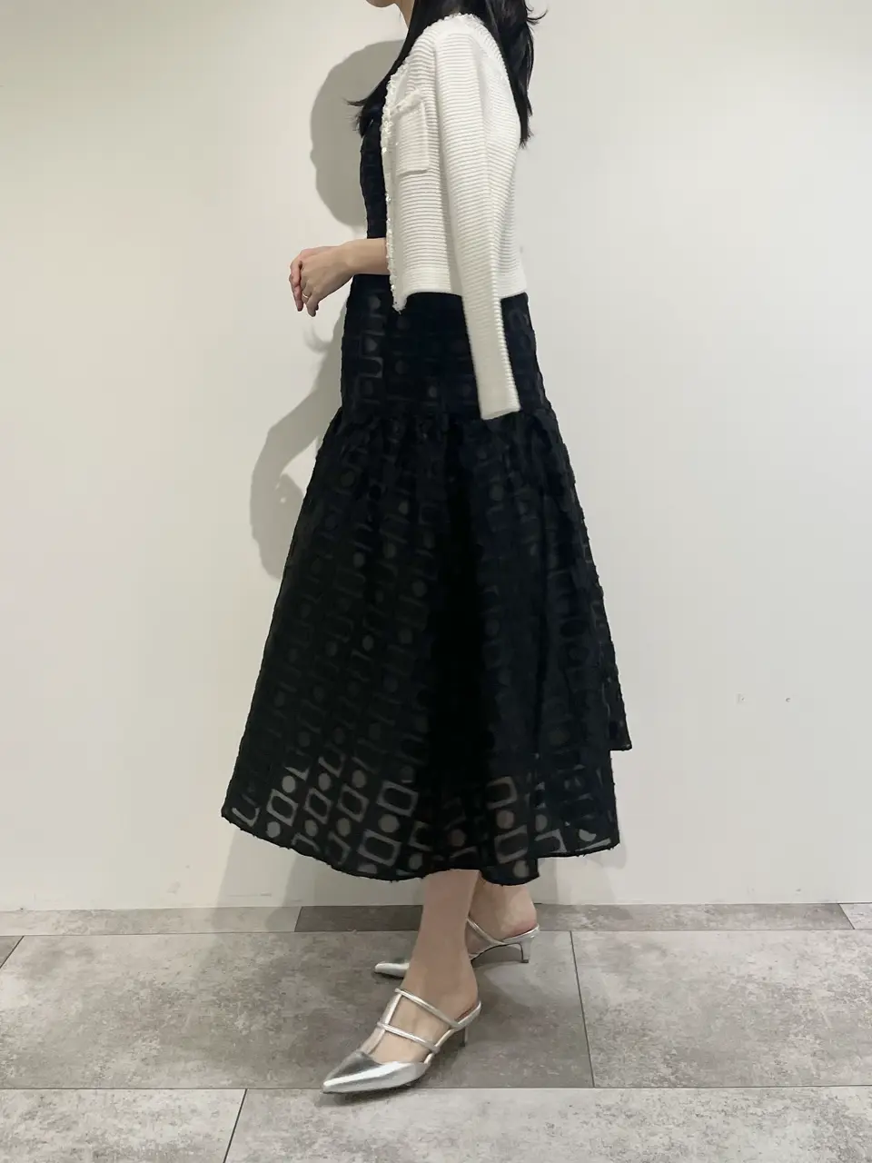 GRACE CONTINENTAL 端場 わかな コーディネート画像