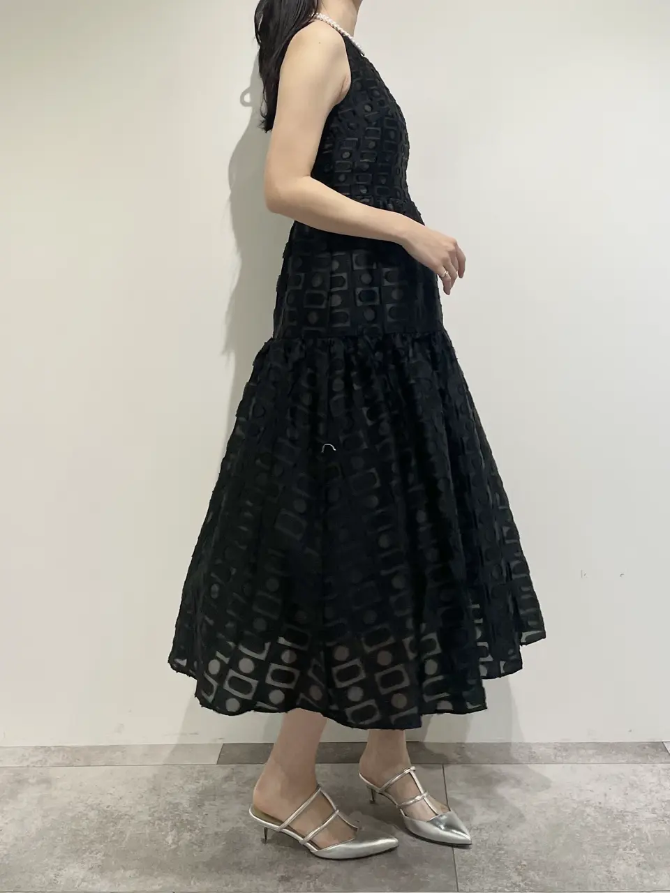 GRACE CONTINENTAL 端場 わかな コーディネート画像