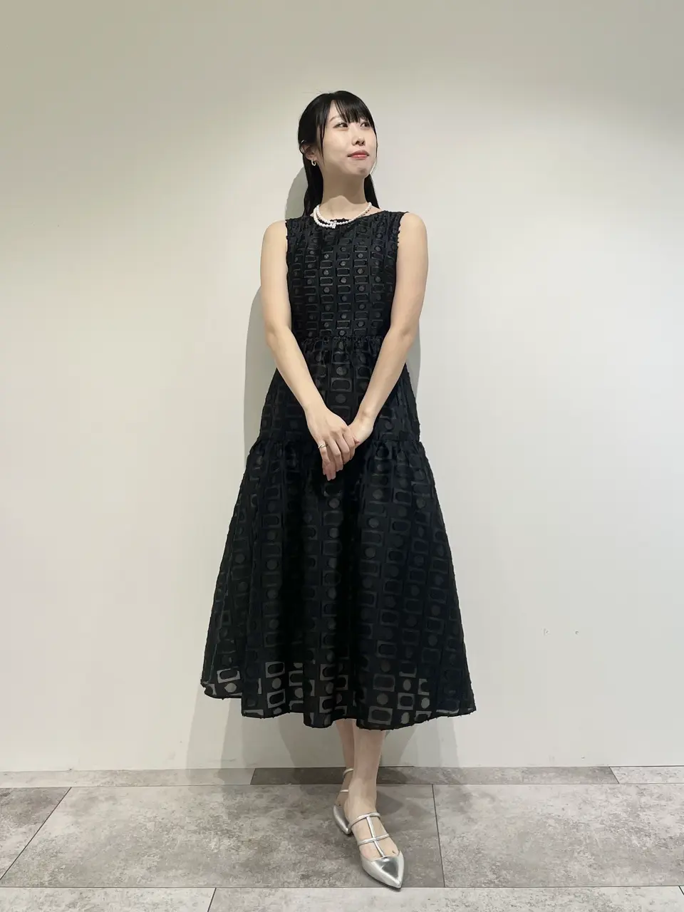 GRACE CONTINENTAL 端場 わかな コーディネート画像