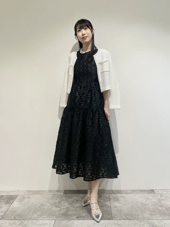 GRACE CONTINENTAL 端場 わかな コーディネート画像