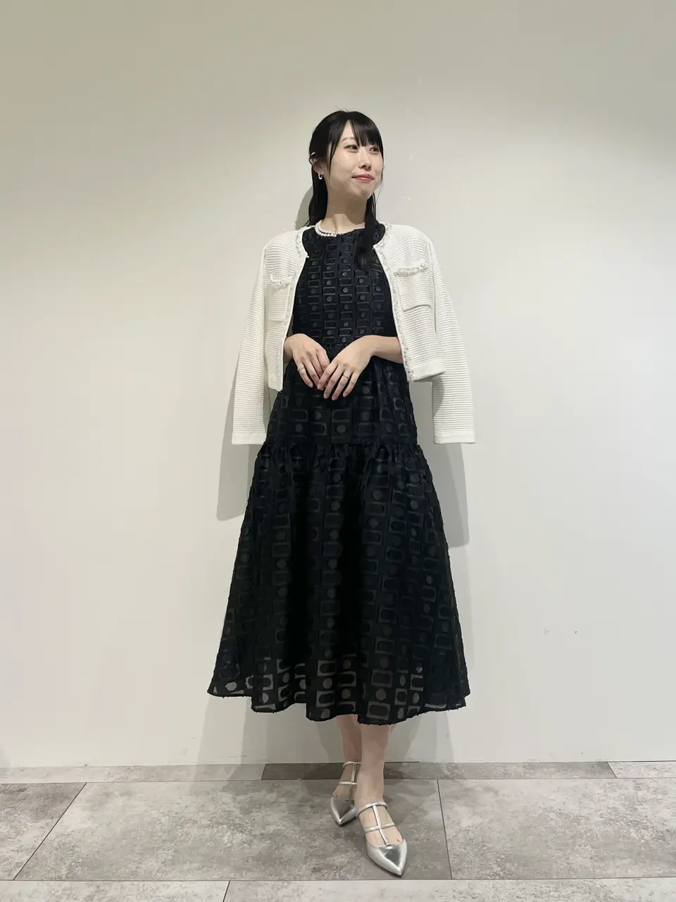 GRACE CONTINENTAL 端場 わかな コーディネート画像