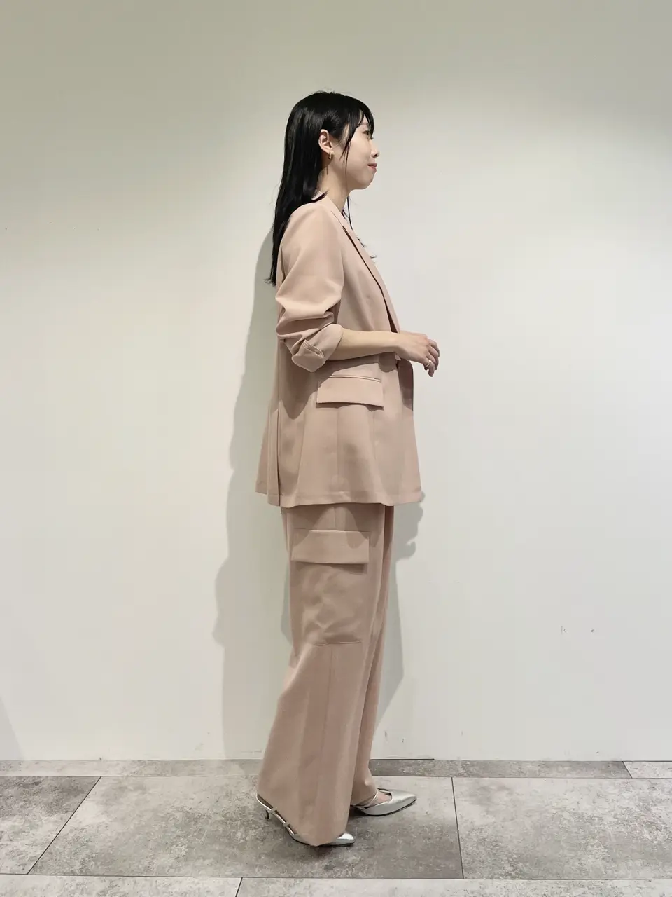 GRACE CONTINENTAL 端場 わかな コーディネート画像