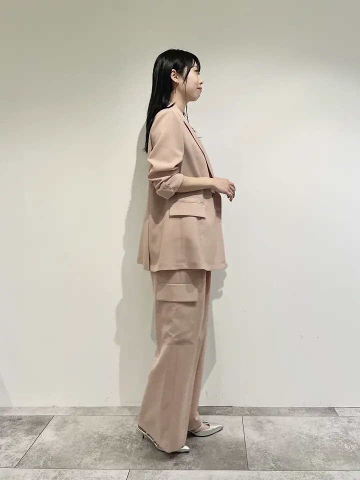 GRACE CONTINENTAL 端場 わかな コーディネート画像