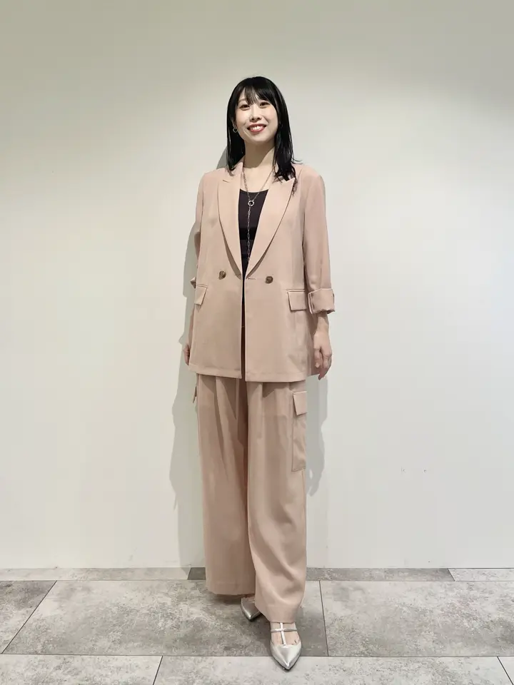 GRACE CONTINENTAL 端場 わかな コーディネート画像