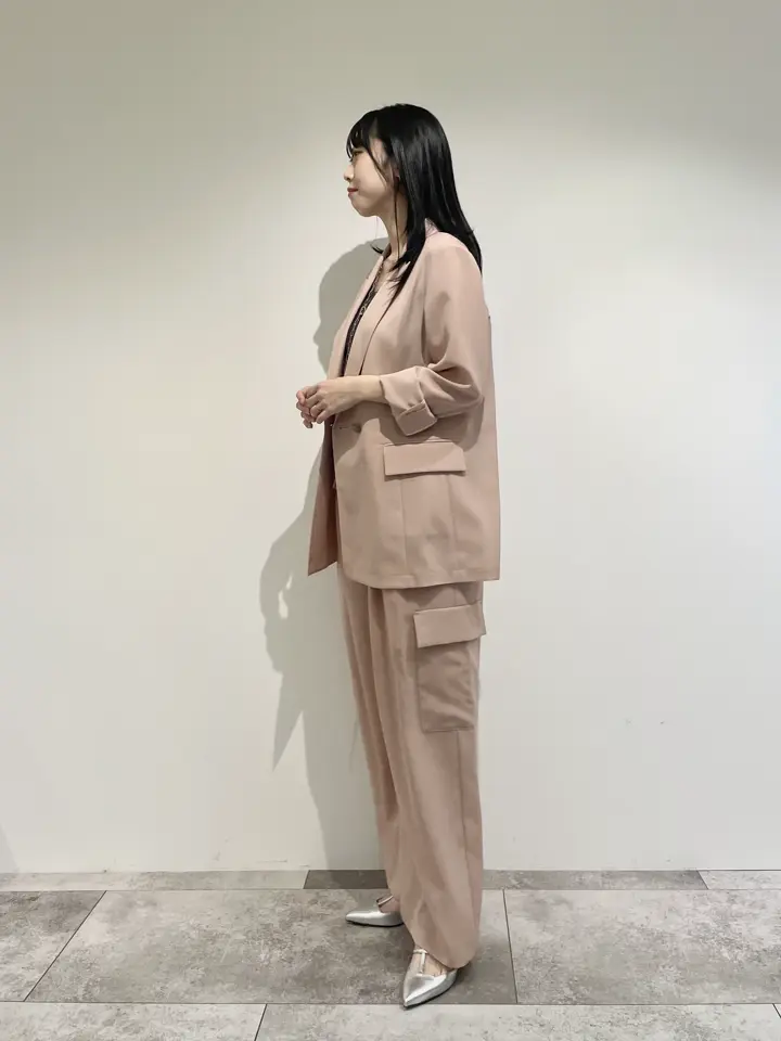 GRACE CONTINENTAL 端場 わかな コーディネート画像