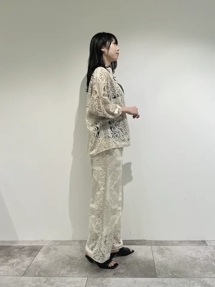 GRACE CONTINENTAL 端場 わかな コーディネート画像