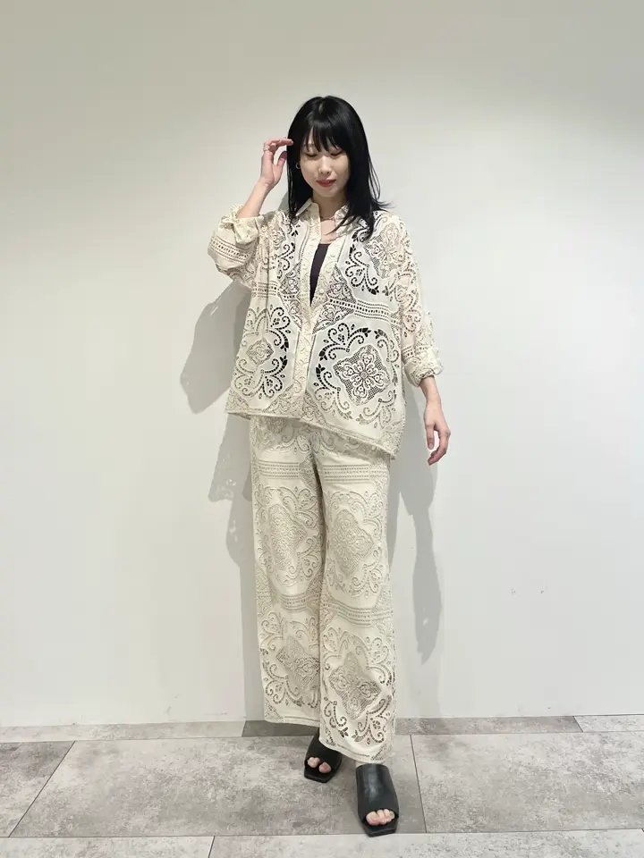 GRACE CONTINENTAL 端場 わかな コーディネート画像