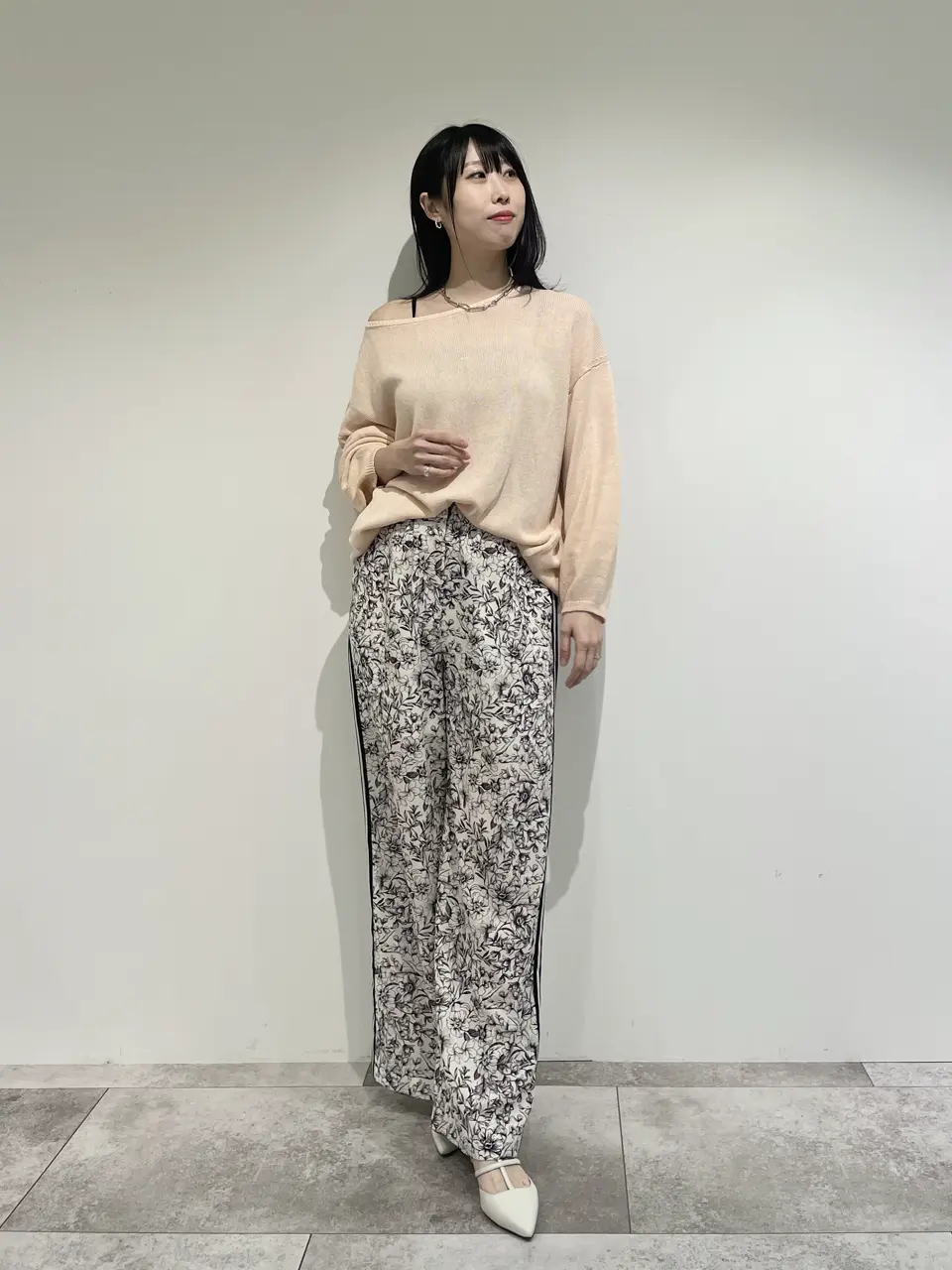 GRACE CONTINENTAL 端場 わかな コーディネート画像