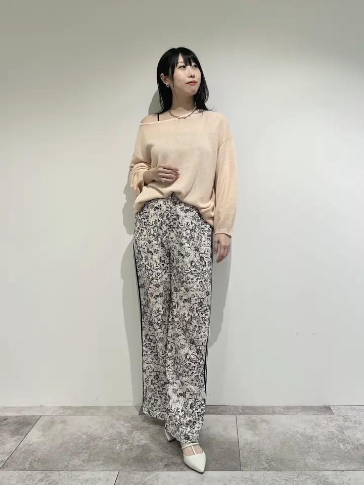 GRACE CONTINENTAL 端場 わかな コーディネート画像