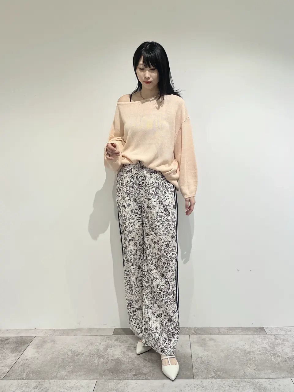 GRACE CONTINENTAL 端場 わかな コーディネート画像