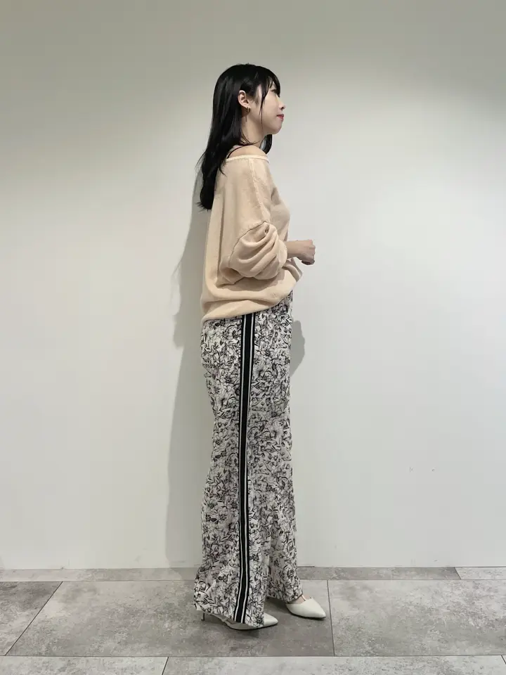 GRACE CONTINENTAL 端場 わかな コーディネート画像