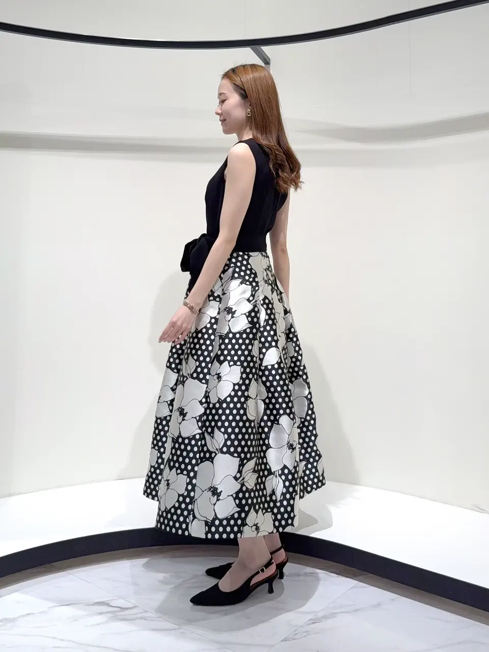 GRACE CONTINENTAL Suzuka コーディネート画像