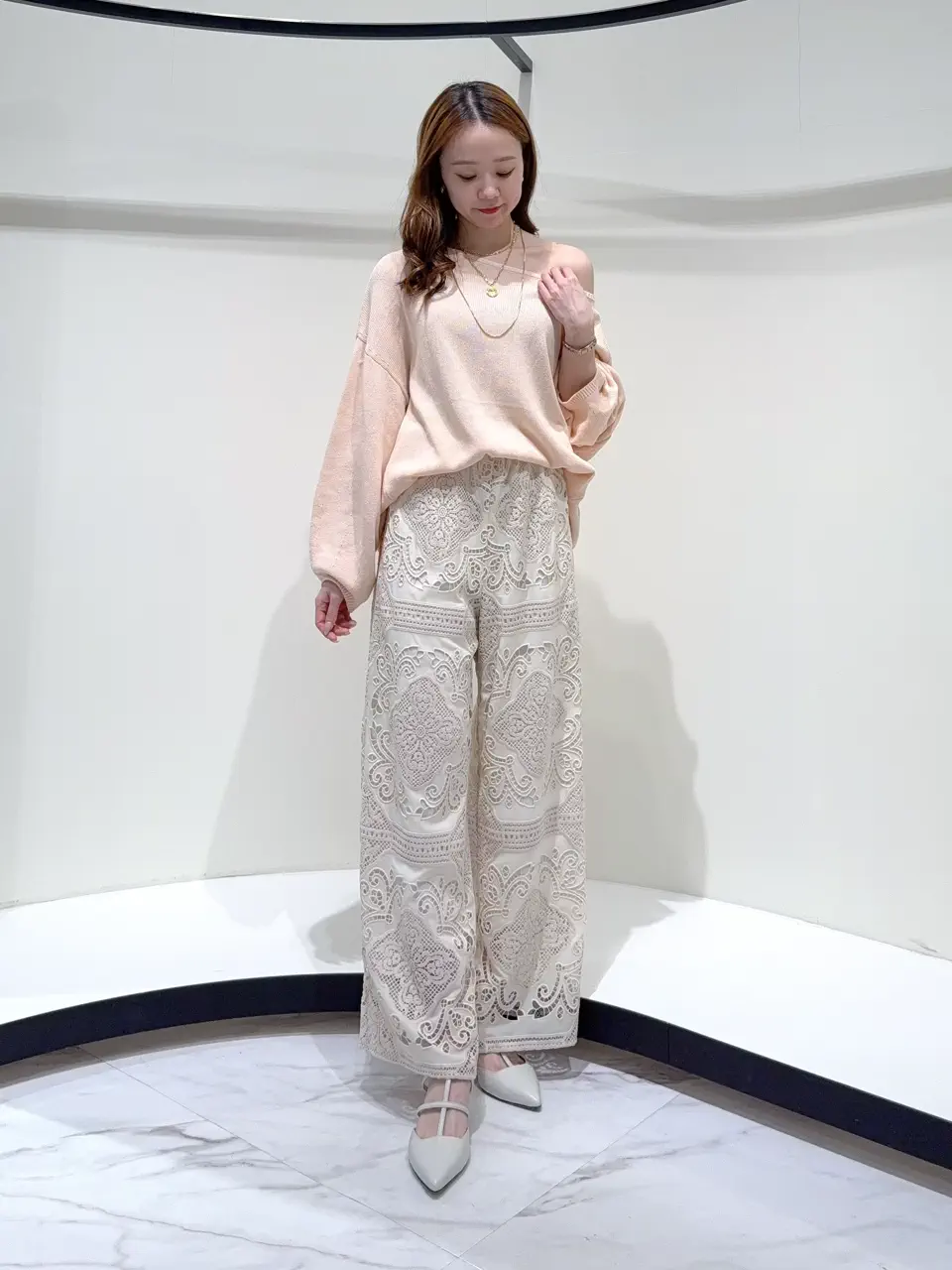 GRACE CONTINENTAL Suzuka コーディネート画像