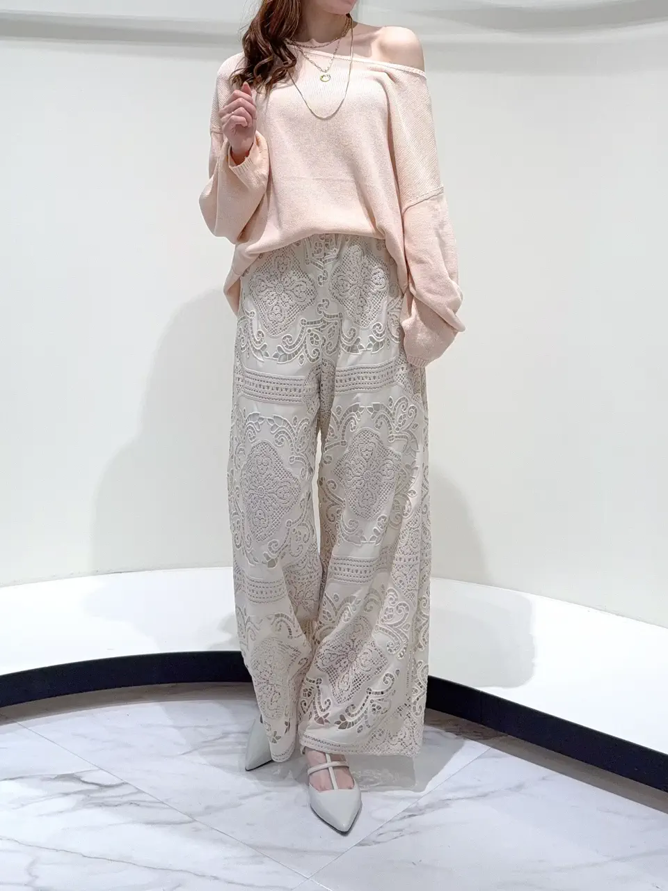 GRACE CONTINENTAL Suzuka コーディネート画像