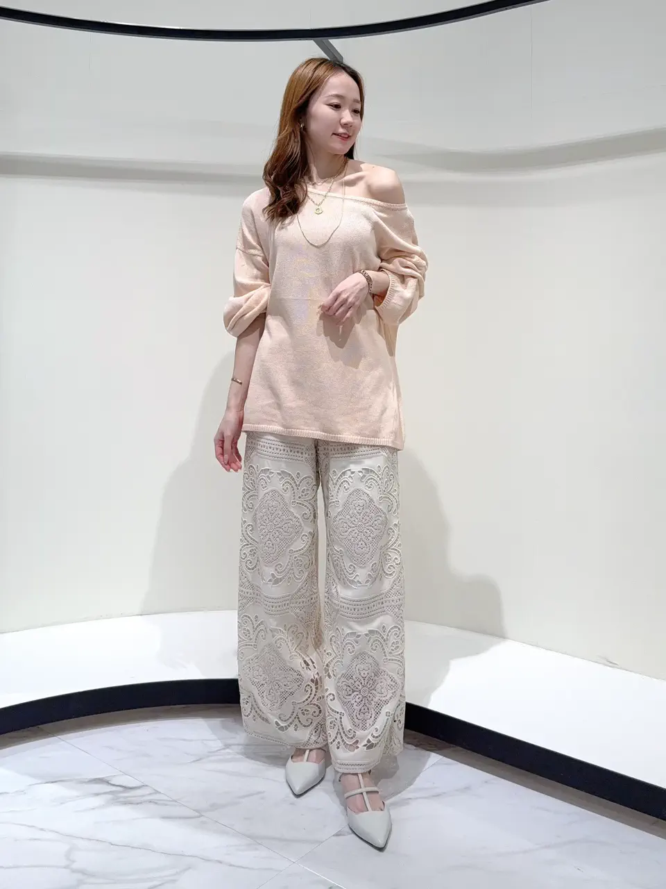 GRACE CONTINENTAL Suzuka コーディネート画像