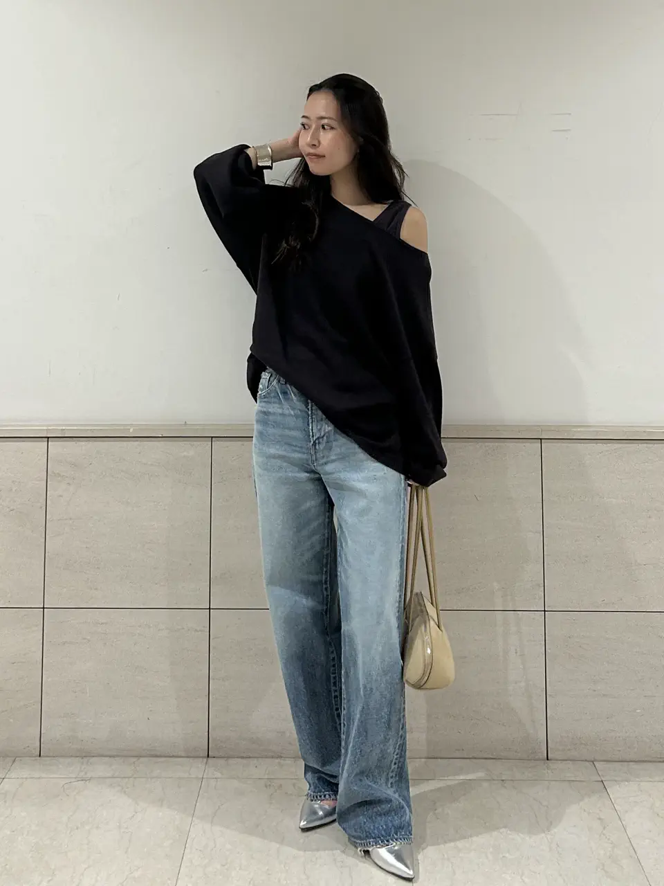  ERINA KATO コーディネート画像