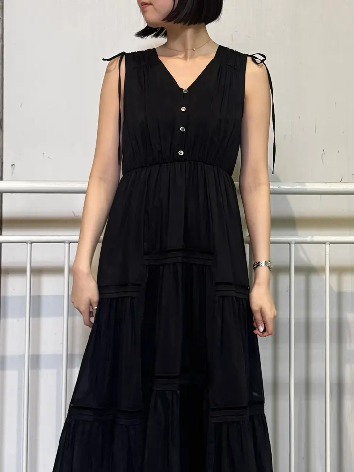 GRACE CONTINENTAL 伊藤　静華 コーディネート画像