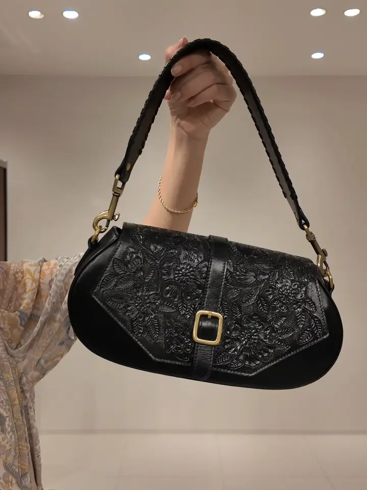 GRACE CONTINENTAL 佐藤　優里香 コーディネート画像