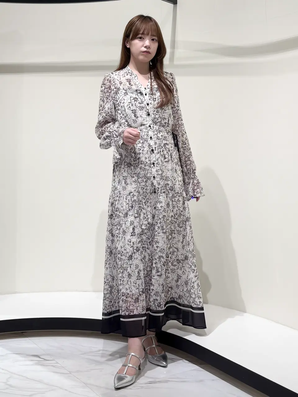 GRACE CONTINENTAL 平野 裕華 コーディネート画像