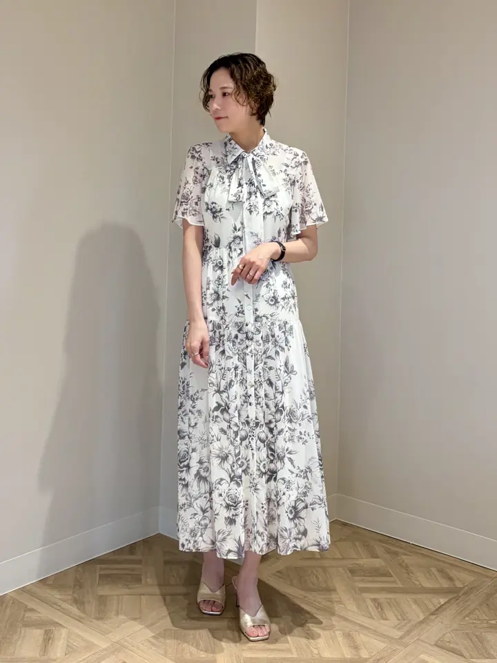 GRACE CONTINENTAL 亀田 未希 コーディネート画像