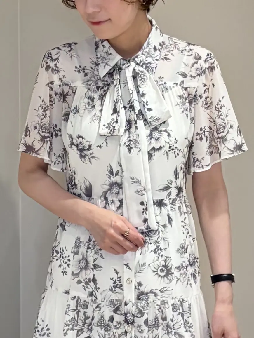 GRACE CONTINENTAL 亀田 未希 コーディネート画像