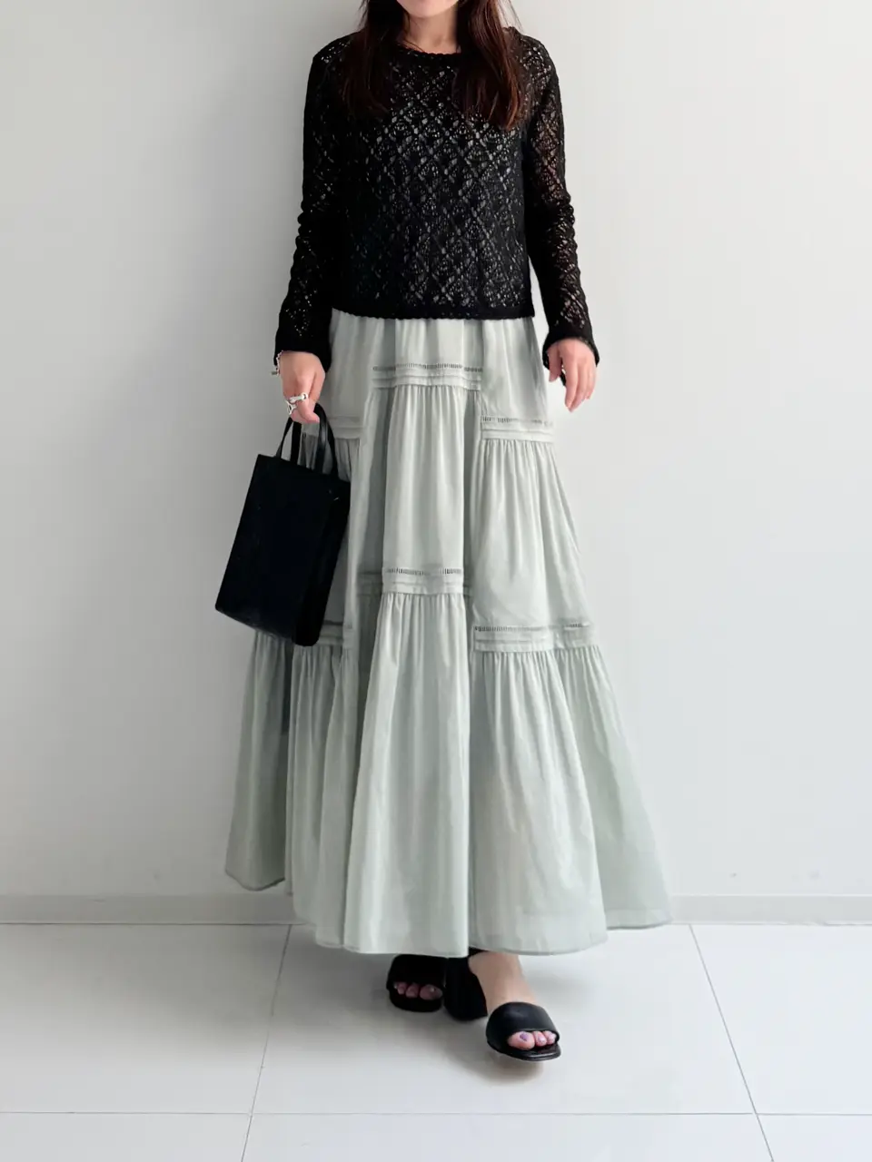 GRACE CONTINENTAL 古川温子 コーディネート画像