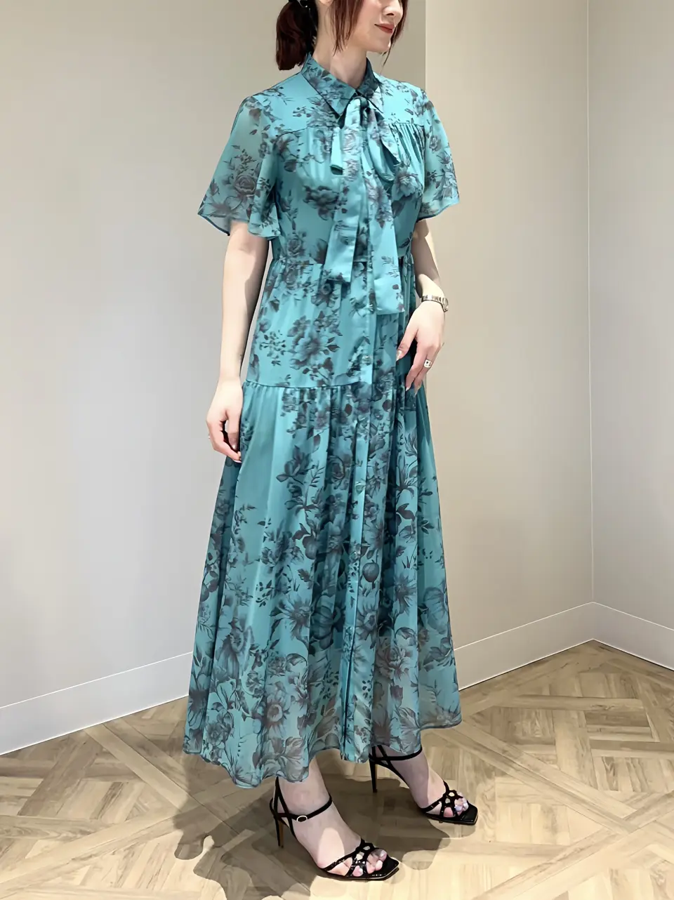 GRACE CONTINENTAL Kogane. コーディネート画像