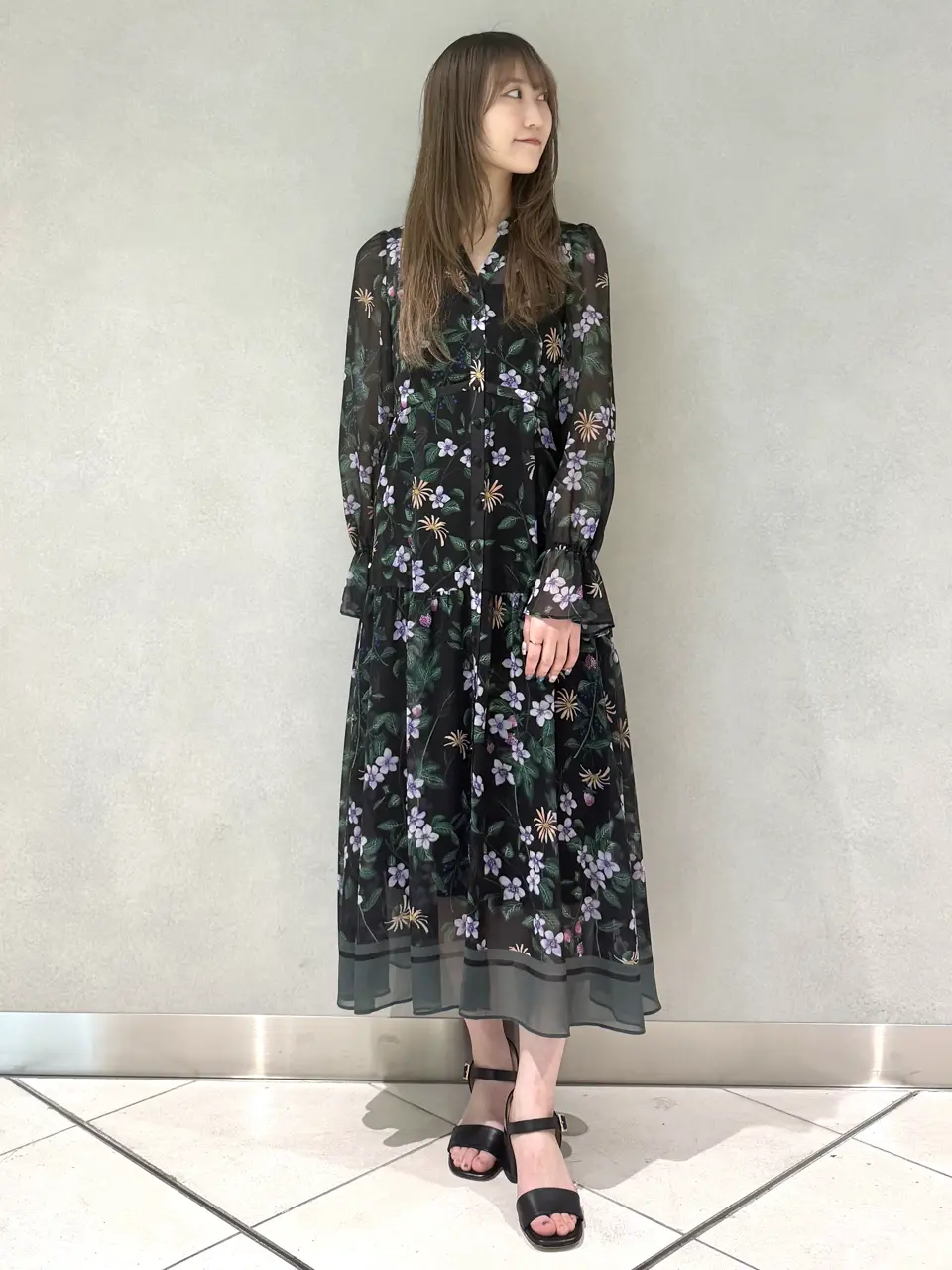 GRACE CONTINENTAL sa-ya コーディネート画像