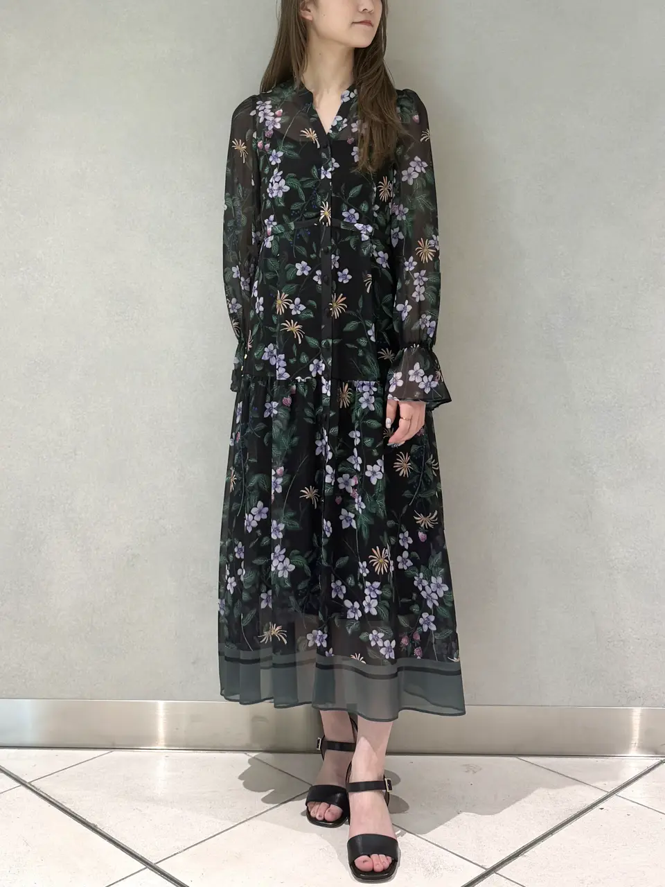 GRACE CONTINENTAL sa-ya コーディネート画像