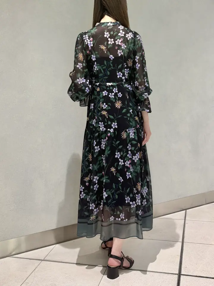 GRACE CONTINENTAL sa-ya コーディネート画像