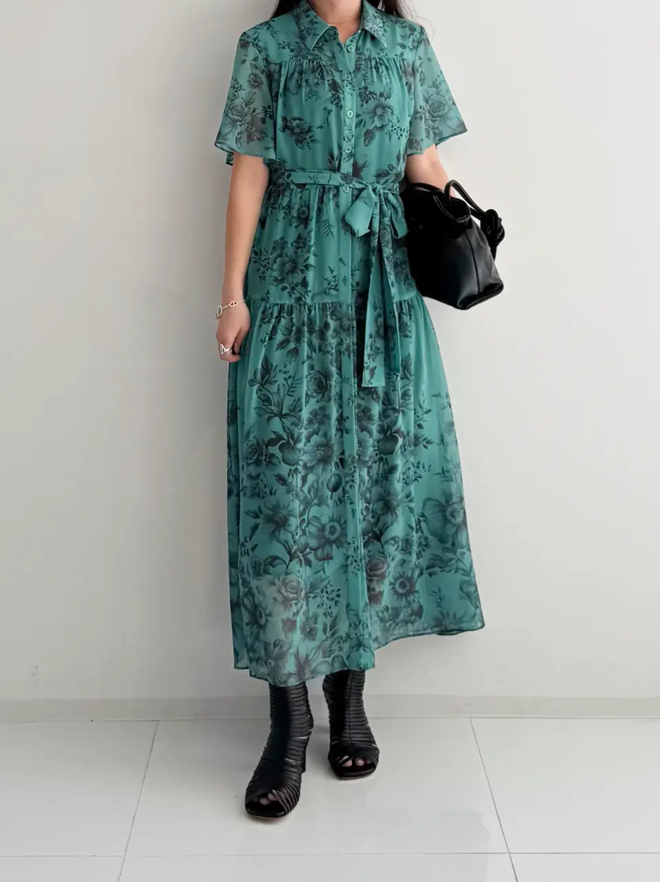 GRACE CONTINENTAL 古川温子 コーディネート画像