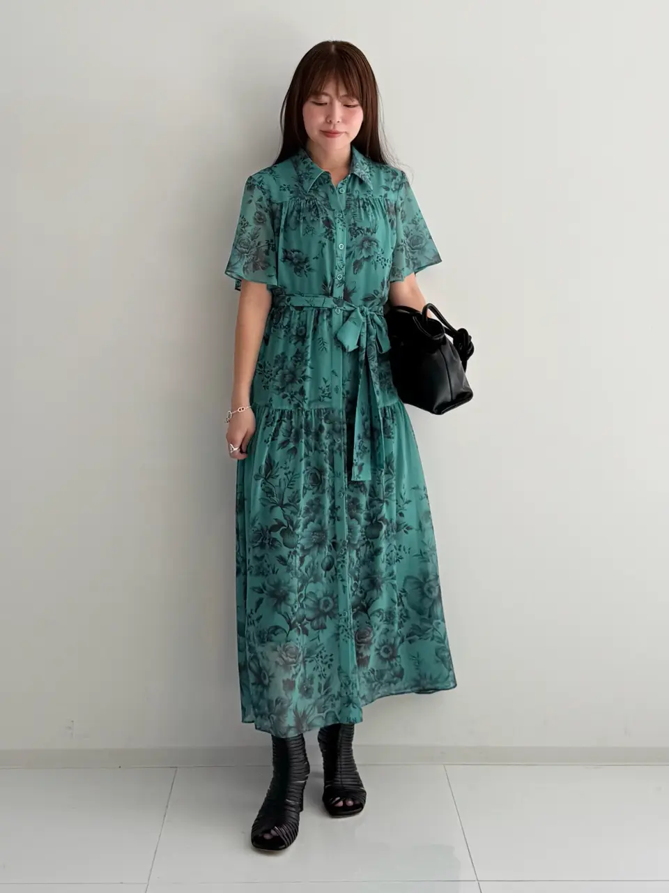 GRACE CONTINENTAL 古川温子 コーディネート画像