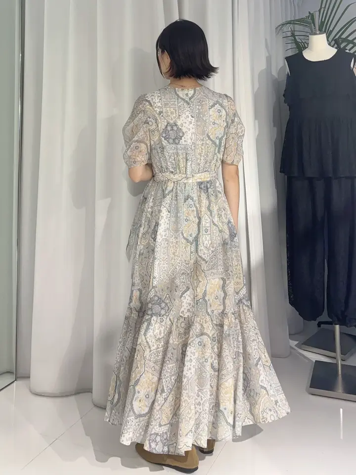 GRACE CONTINENTAL Hikaru Okada コーディネート画像