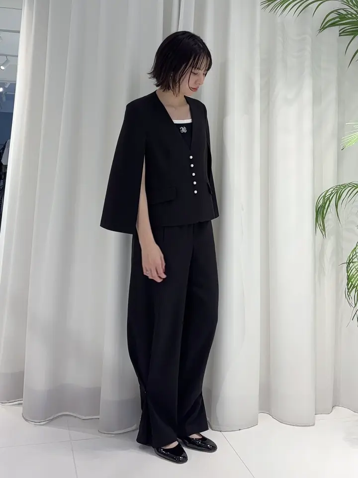 GRACE CONTINENTAL Hikaru Okada コーディネート画像