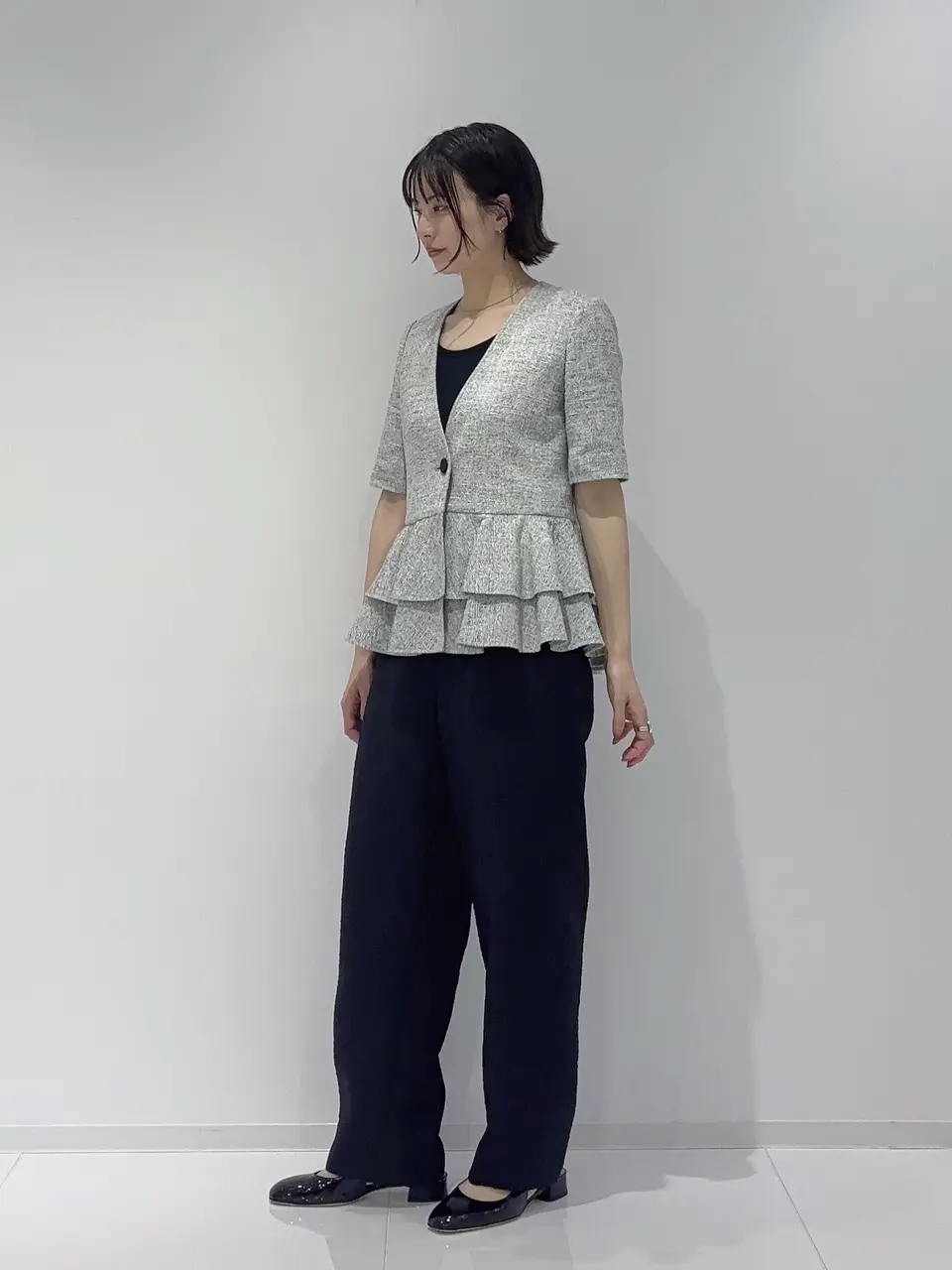 GRACE CONTINENTAL Hikaru Okada コーディネート画像