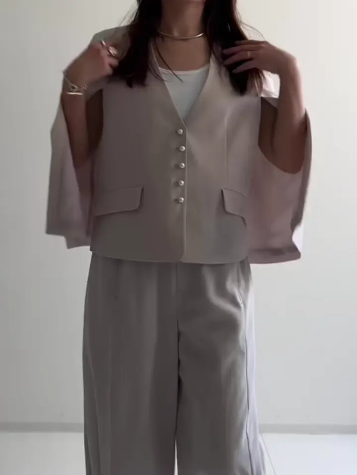 GRACE CONTINENTAL 古川温子 コーディネート画像