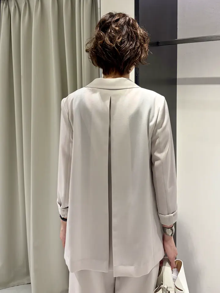 GRACE CONTINENTAL 亀田 未希 コーディネート画像