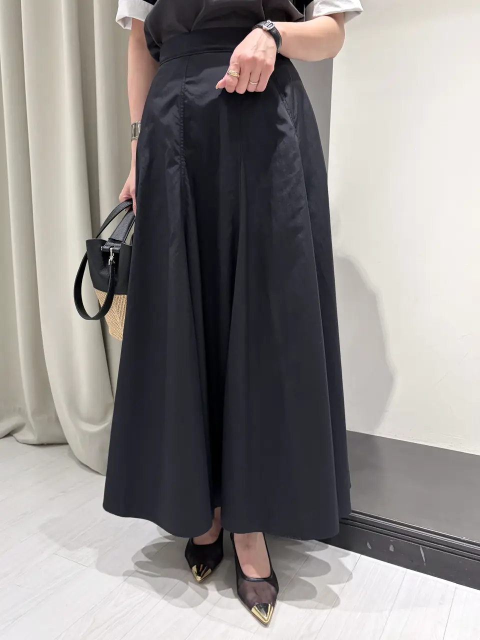 GRACE CONTINENTAL 亀田 未希 コーディネート画像